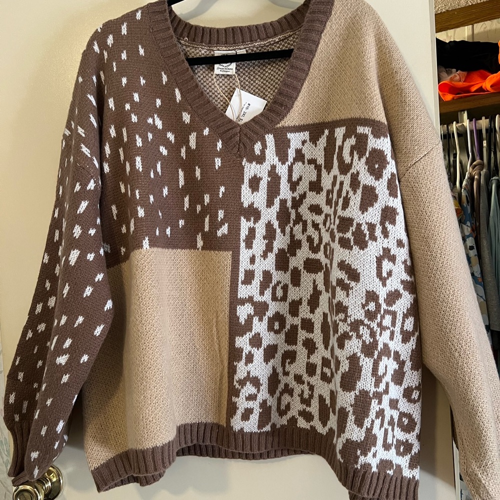 Brown Patchwork V-Neck Sweater